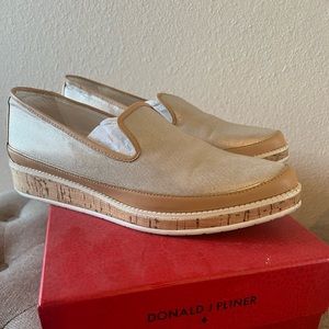 Donald J. Pliner Loafers-Bray-MM43-Metallic/Sand 8.0M